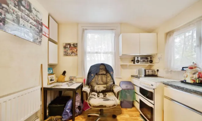 Недвижимость Дорога Фортънегейт, Лондон: 10