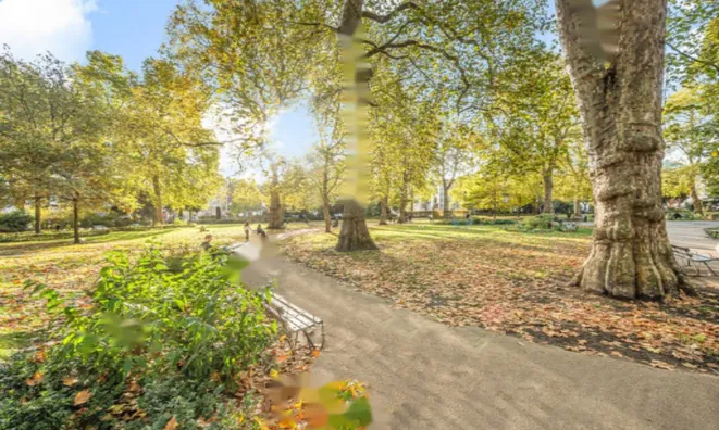 Недвижимость Корт Рассел на Вобурн Плейс: 1