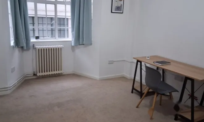 Недвижимость Корт Рассел на Вобурн Плейс: 6