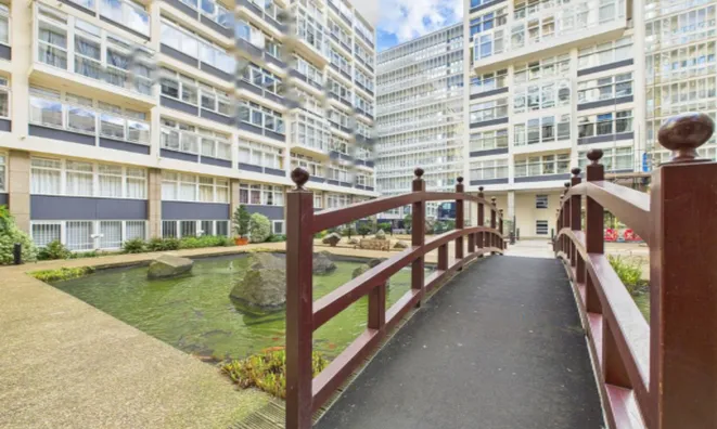 Недвижимость Ньюингтон Козуэй 119: 2