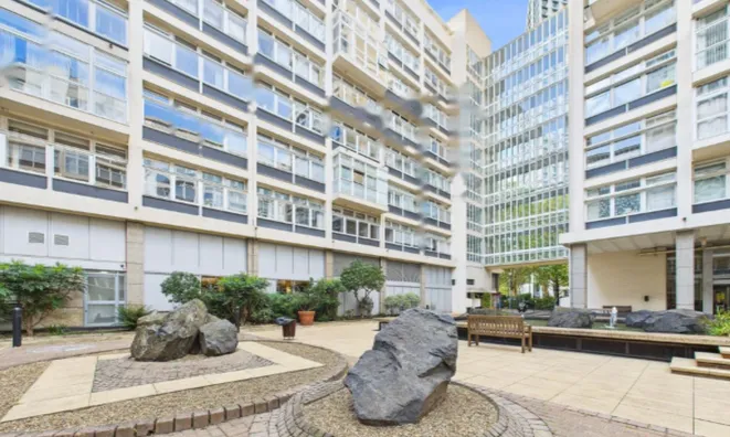 Недвижимость Ньюингтон Козуэй 119: 9