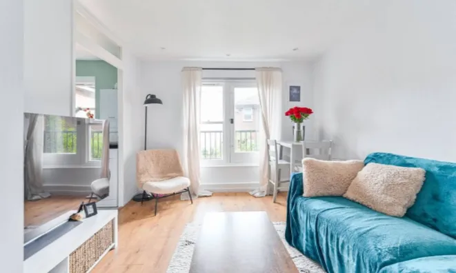 Недвижимость Улица Дейли Томпсона, Баттерси: 1