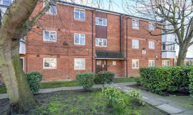 Недвижимость Кресент Стивенсона, Лондон: 2