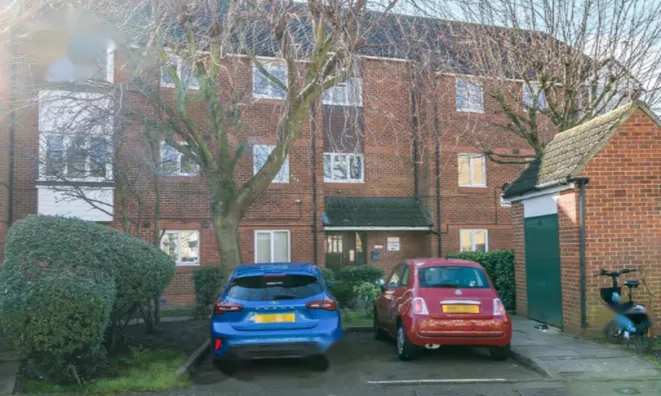 Недвижимость Кресент Стивенсона, Лондон: 6