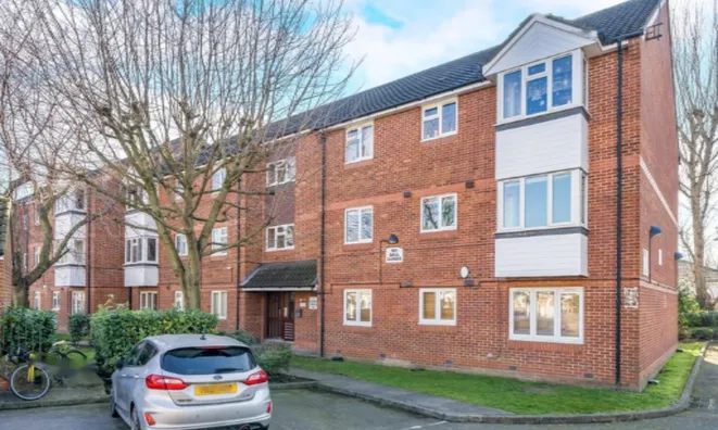 Недвижимость Кресент Стивенсона, Лондон: 8