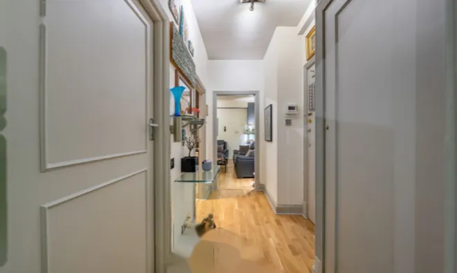 Недвижимость Роща Холл Корт: 2