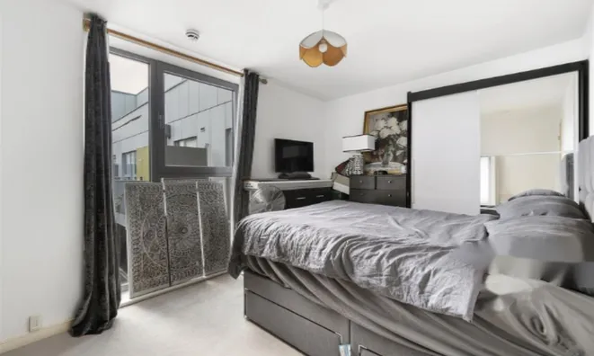 Недвижимость Кесворт Корт, Фулнек Плейс: 3