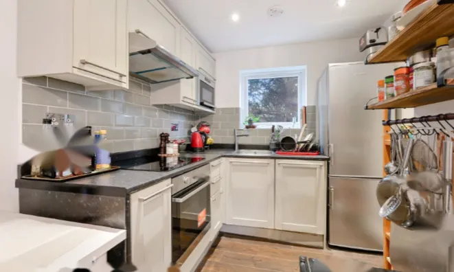 Недвижимость Улица Бёрдсли, Лондон: 2