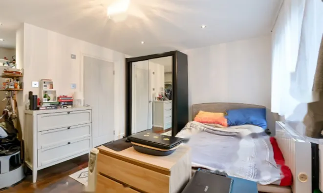 Недвижимость Улица Бёрдсли, Лондон: 3