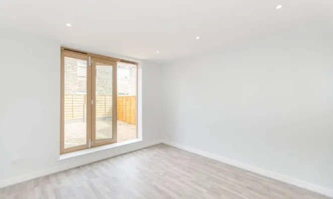 Недвижимость Дом на Тунли Роуд: 2