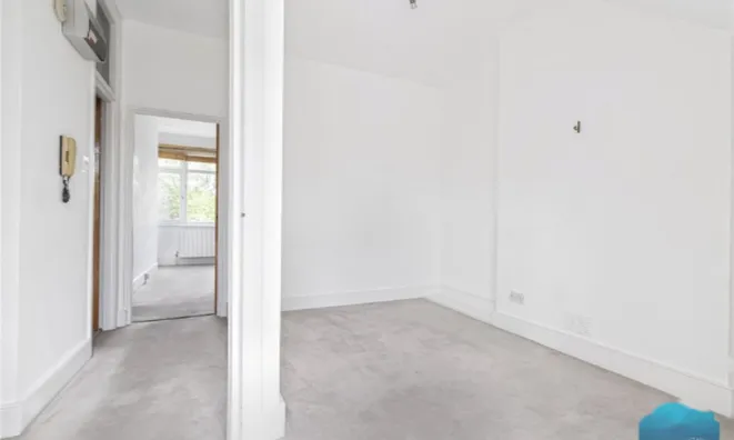 Недвижимость Дом на Приори Роуд, Крауч Энд: 9