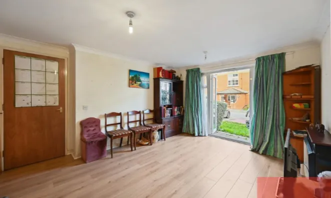 Недвижимость Бичвуд Гроув, Лондон W3: 8