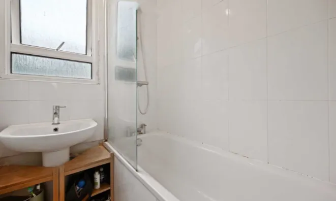 Недвижимость Хизер Клоуз, Лондон SW8: 8