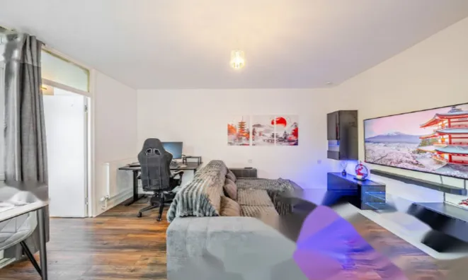 Недвижимость Улица Джона Рёскина : 13