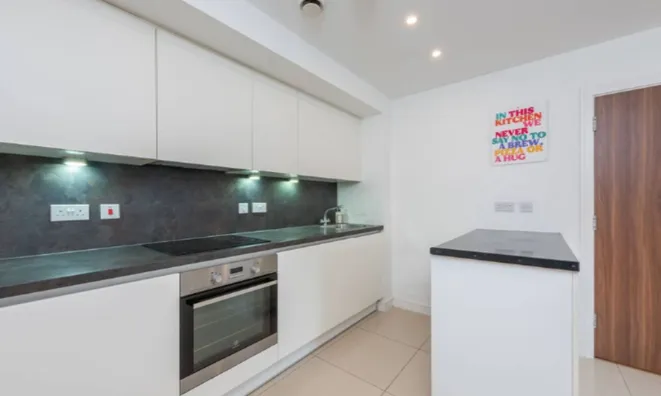 Недвижимость Улица Ширвотер, Хендон, Лондон: 6