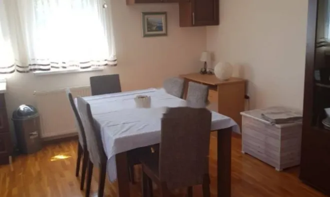 Недвижимость Трёхкомнатная квартира в центре: 9