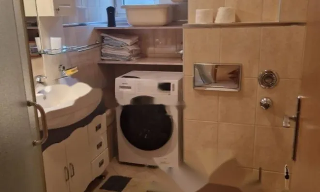 Недвижимость Трёхкомнатная квартира в центре: 15