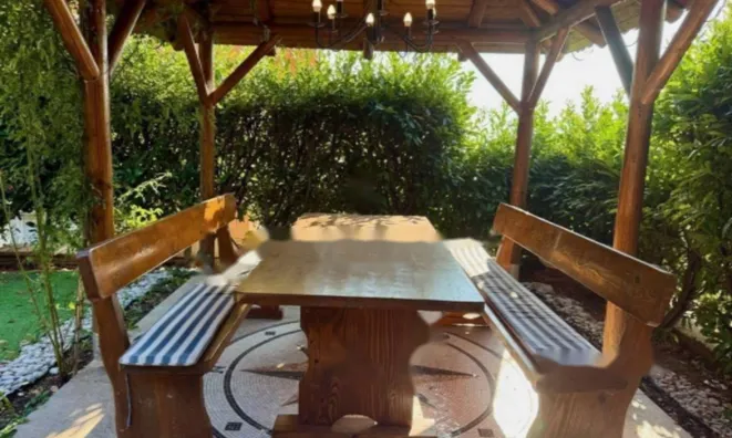 Недвижимость Трёхкомнатная квартира в центре: 18