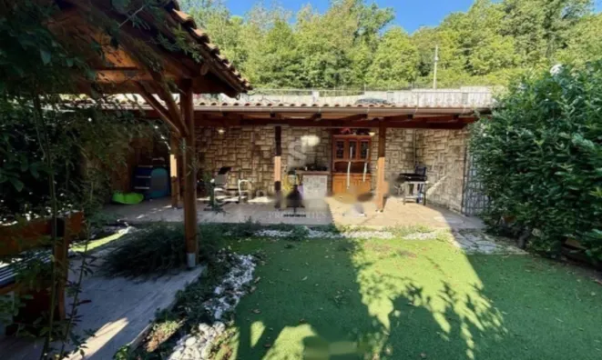 Недвижимость Трёхкомнатная квартира в центре: 20