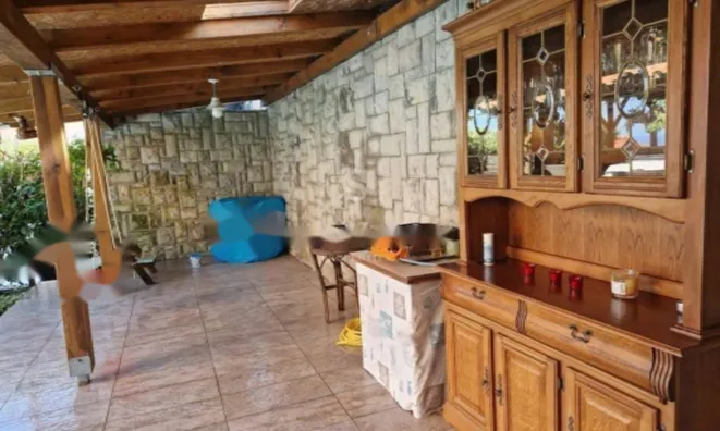 Недвижимость Трёхкомнатная квартира в центре: 22