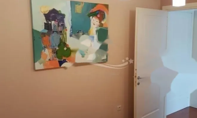 Недвижимость Трехкомнатная квартира в Центре: 17