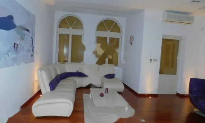 Недвижимость Трехкомнатная квартира в Центре: 46