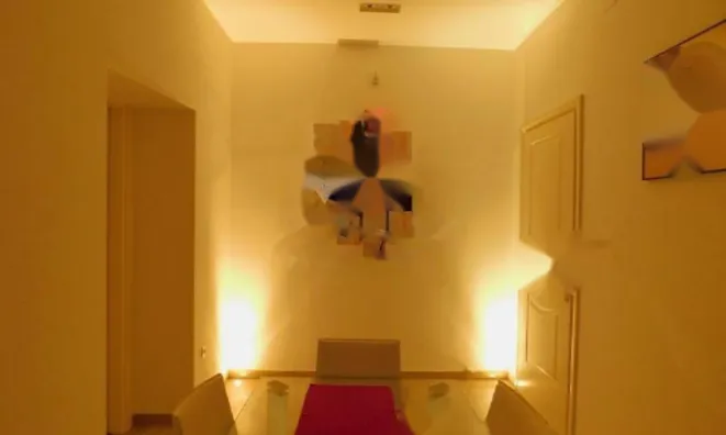 Недвижимость Трехкомнатная квартира в Центре: 50