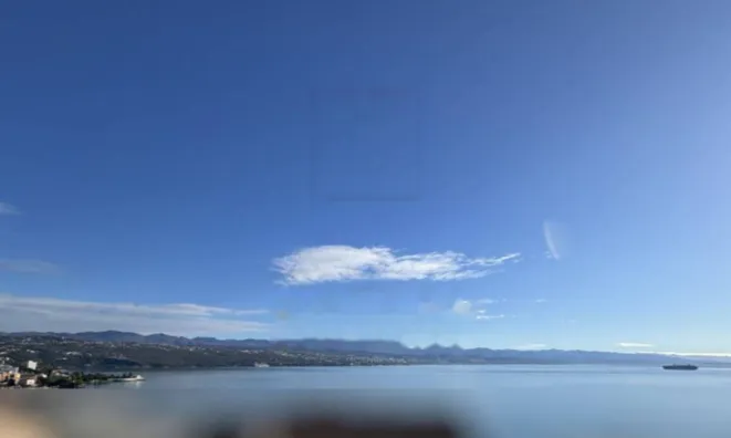 Недвижимость Трехкомнатная квартира, Опатия: 7