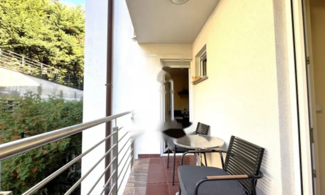 Недвижимость Трехкомнатная квартира, Опатия: 8