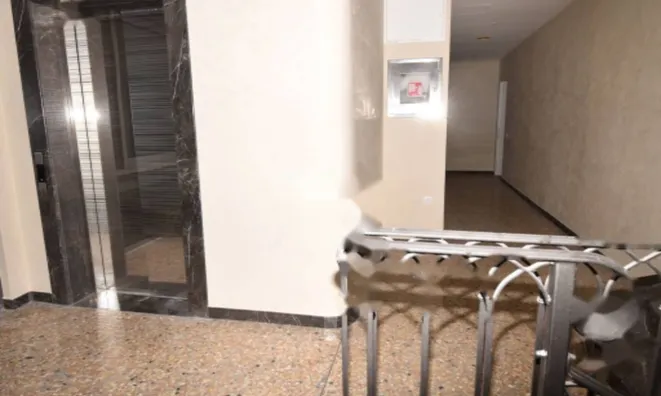 Недвижимость Двухкомнатная квартира, центр: 5