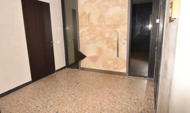 Недвижимость Двухкомнатная квартира, центр: 7