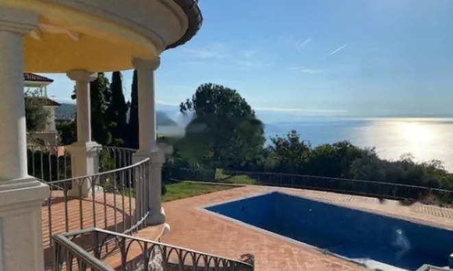 Недвижимость Дом в центре Опатии: 18