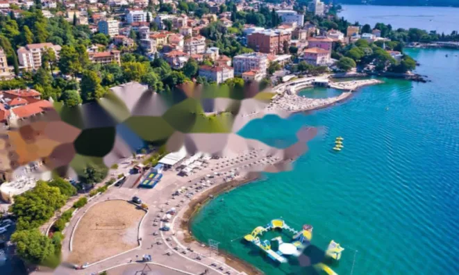 Недвижимость Четырехкомнатная квартира в Центре: 2