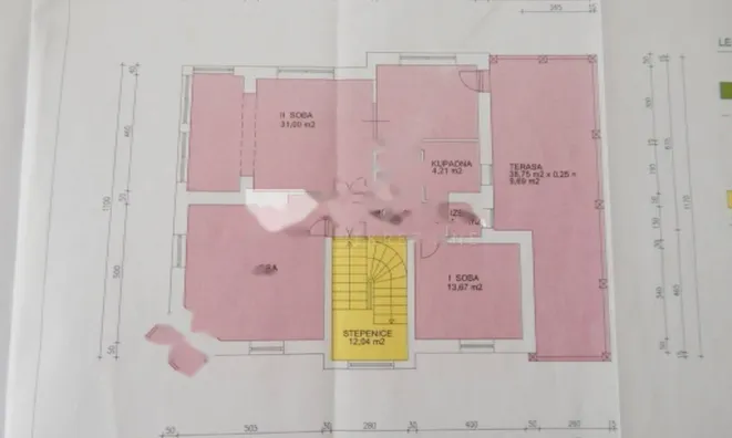 Недвижимость Трёхкомнатная квартира в Центре: 1