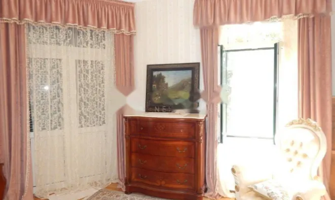 Недвижимость Трёхкомнатная квартира в Центре: 9