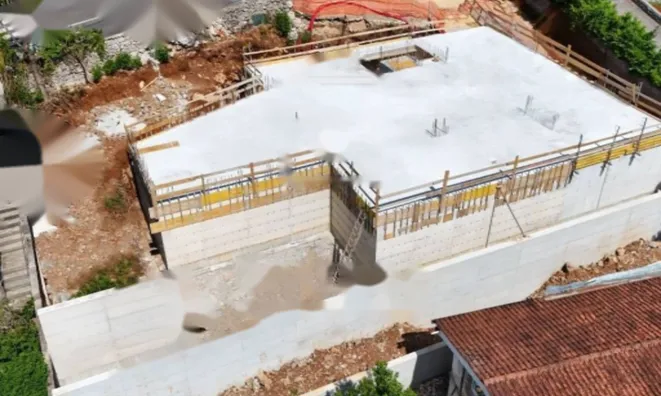 Недвижимость Четырехкомнатная квартира в Обалице: 4