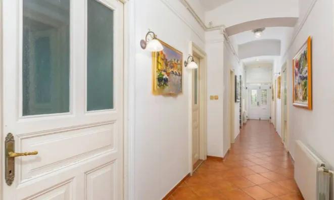 Недвижимость Четырехкомнатная квартира в Центре Опатии: 13