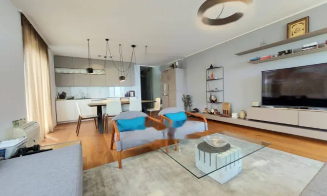 Недвижимость Трехкомнатная квартира Опатия: 1