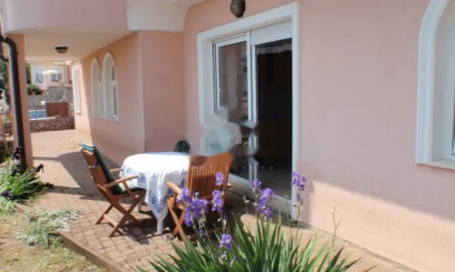 Недвижимость Трёхкомнатная квартира Ичичи: 2