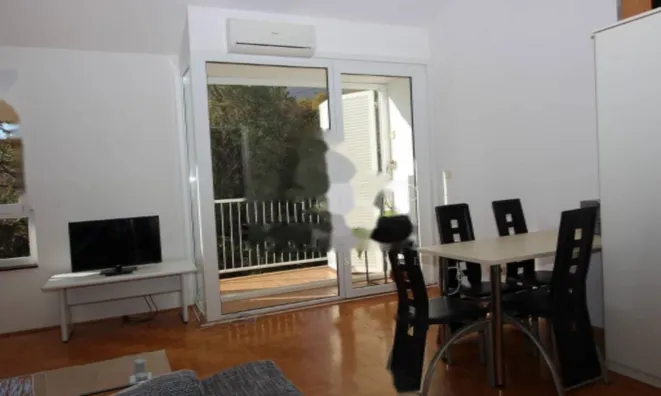 Недвижимость Трёхкомнатная квартира в Опатии: 8