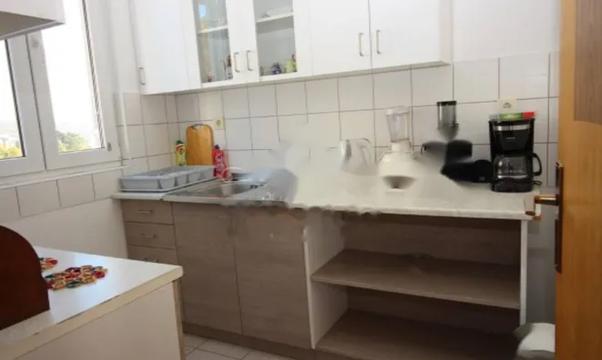 Недвижимость Трёхкомнатная квартира в Опатии: 9