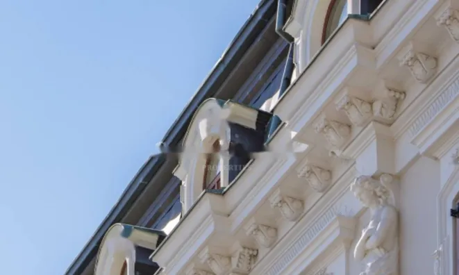 Недвижимость Четырехкомнатная квартира, Опатия: 7