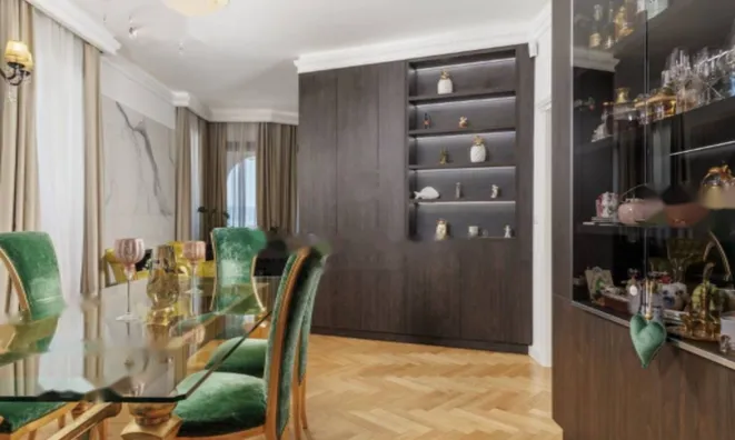 Недвижимость Четырехкомнатная квартира, Опатия: 18