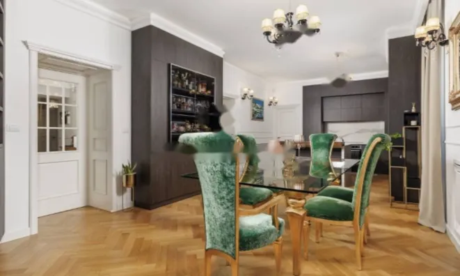 Недвижимость Четырехкомнатная квартира, Опатия: 19