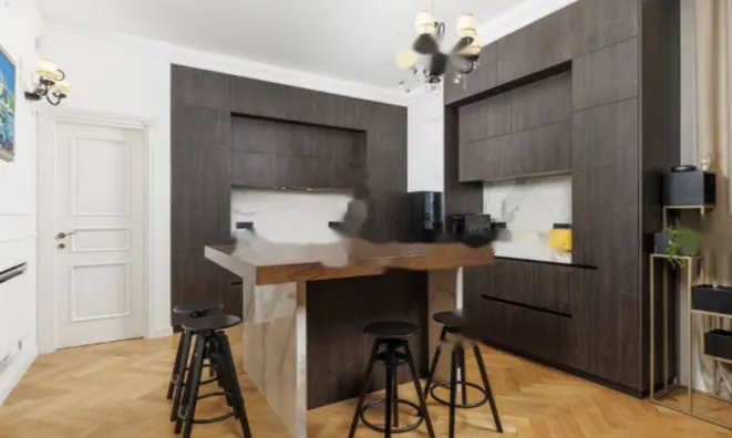 Недвижимость Четырехкомнатная квартира, Опатия: 23