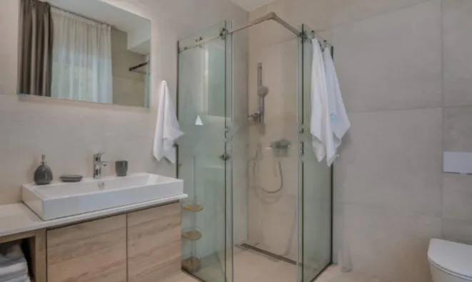 Недвижимость Четырехкомнатная квартира 264 м², Запад, Опатия: 16