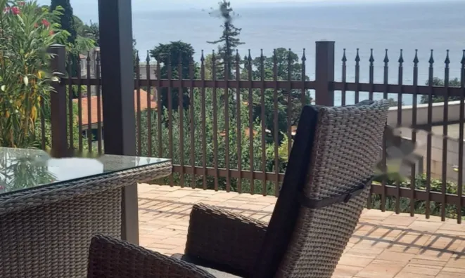 Недвижимость Четырехкомнатная квартира центр: 6