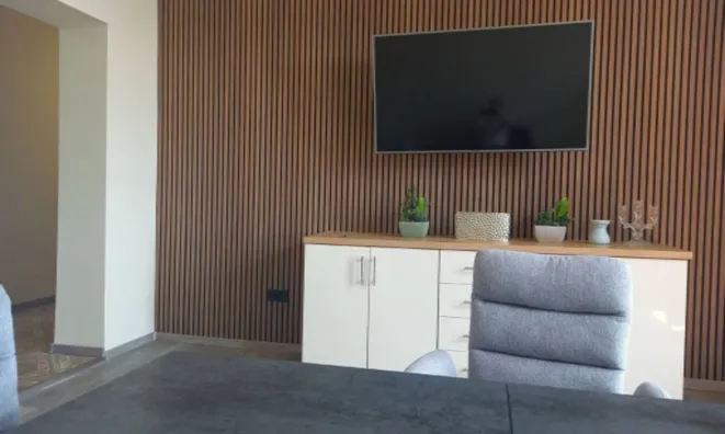 Недвижимость Четырехкомнатная квартира центр: 12