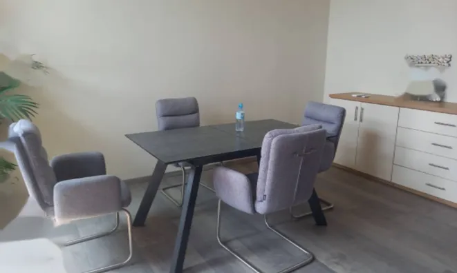 Недвижимость Четырехкомнатная квартира центр: 18