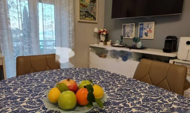 Недвижимость Трёхкомнатная квартира, Центр: 4